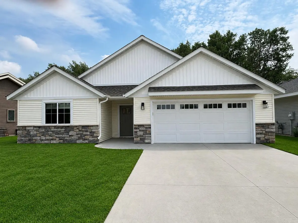 2400 40th Avenue S, Saint Cloud, MN 56301 - #1