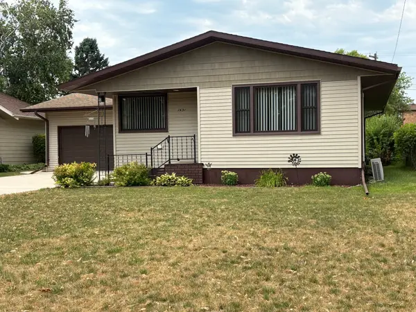 1431 7th Street N, Wahpeton, ND 58075