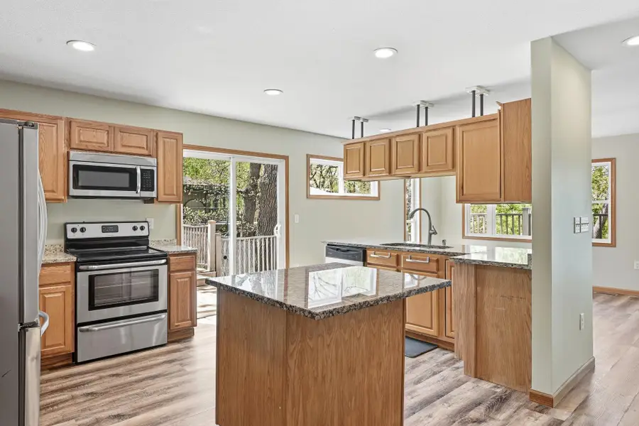 71 B Street, Saint Paul, MN 55106 - #3
