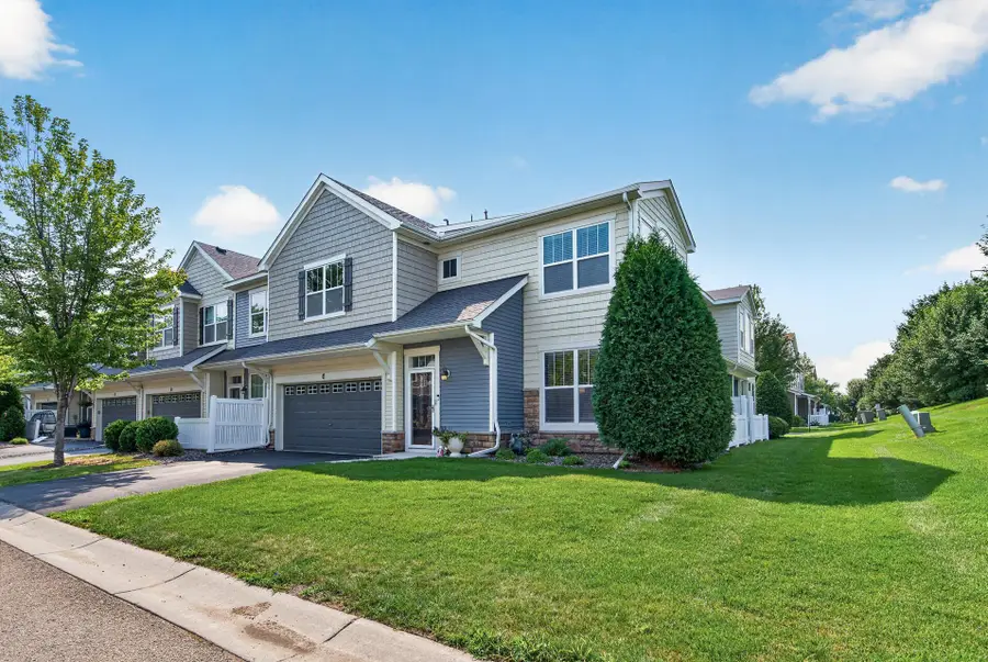 1952 Commonwealth Boulevard #4, Chanhassen, MN 55317 - #2