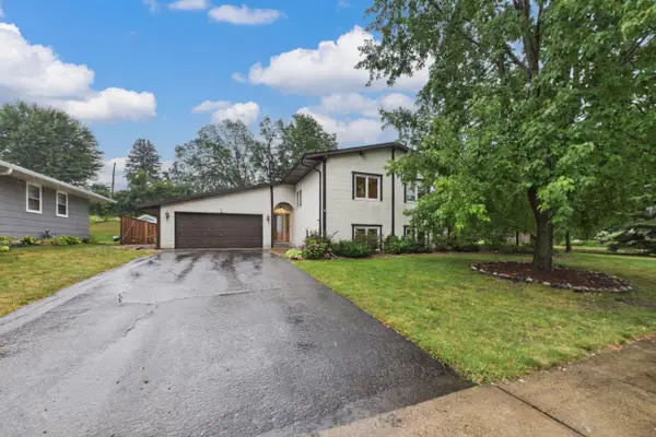 2742 Hilltop Court, North Saint Paul, MN 55109
