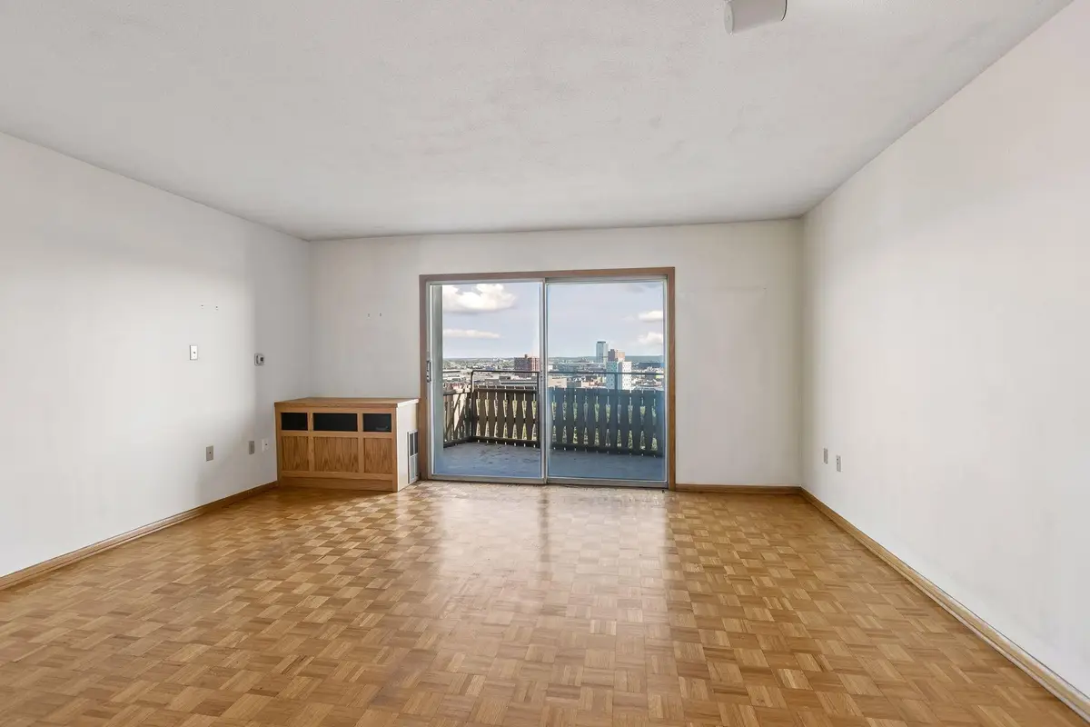 400 Groveland Avenue #1912, Minneapolis, MN 55403 - #1