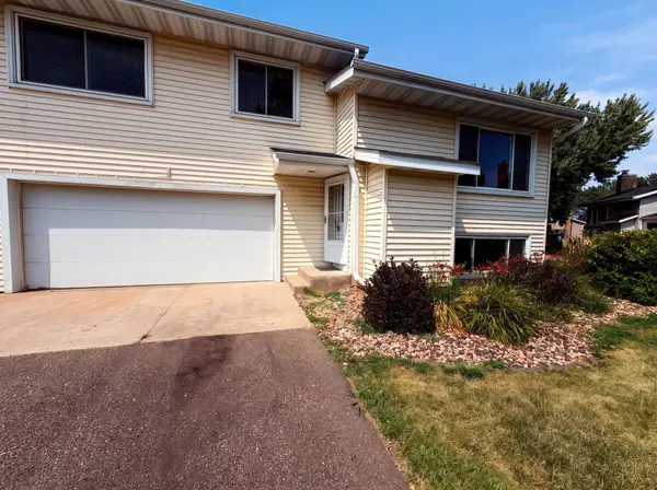 16066 Foliage Avenue W, Rosemount, MN 55068