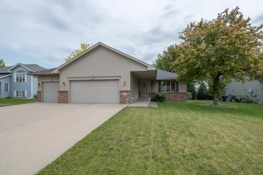 240 Grovebrook Circle, Mankato, MN 56001 - #2