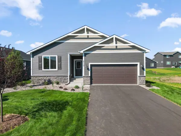 2110 Ridgepointe Drive, Hastings, MN 55033