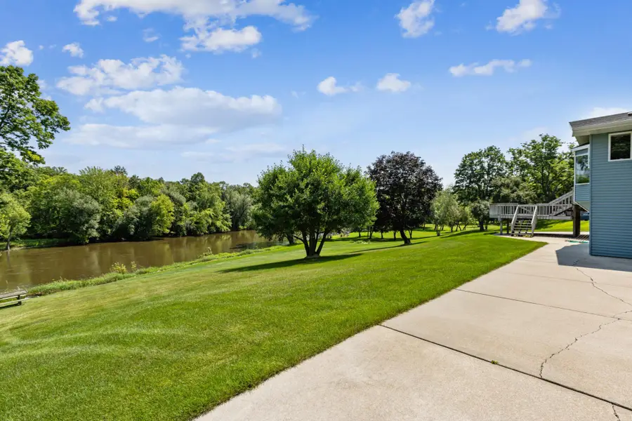 2560 Lander Avenue Ne, Saint Michael, MN 55376 - #2
