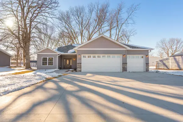 2702 Park Avenue Nw, Faribault, MN 55021
