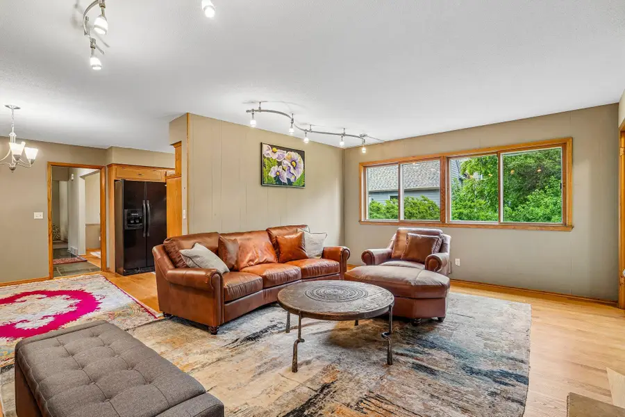 1525 Saint Croix Circle, Golden Valley, MN 55422 - #3