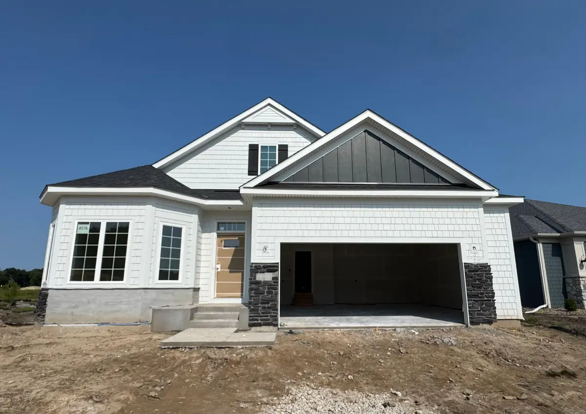 8176 Haywood Drive, Lino Lakes, MN 55014 - #1