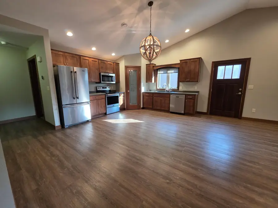205 Custer Avenue N, Canby, MN 56220 - #3
