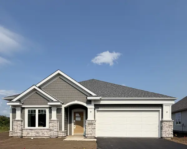 10639 Mississippi Dunes Trail S, Cottage Grove, MN 55016