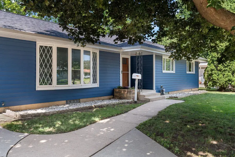 105 21st Street Nw, Austin, MN 55912 - #2