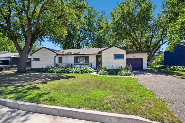 1824 9th Street, White Bear Lake, MN 55110
