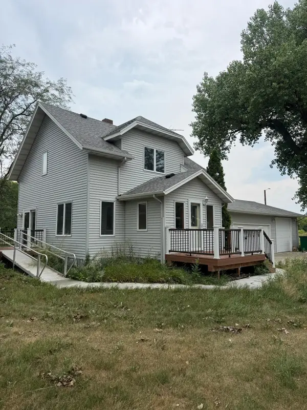 16823 53rd Street Se, Kindred, ND 58051