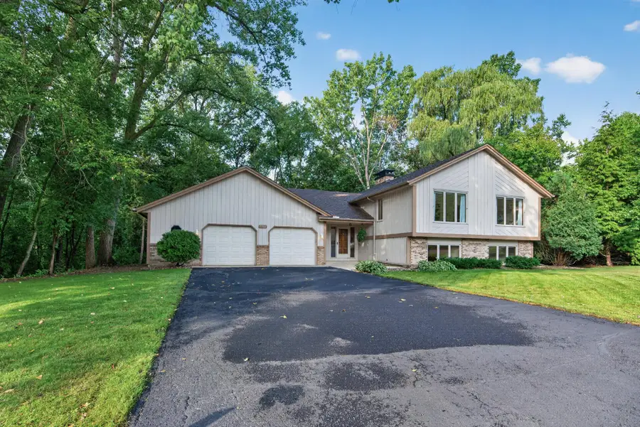 7390 130th Street W, Apple Valley, MN 55124 - #3