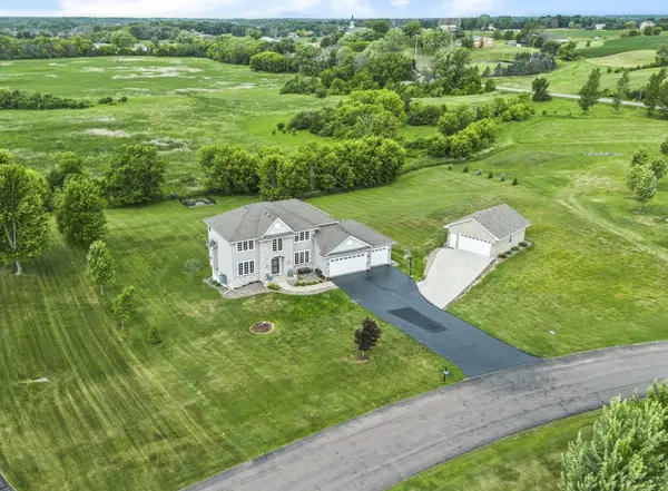 24678 Churchview Circle, New Prague, MN 56071