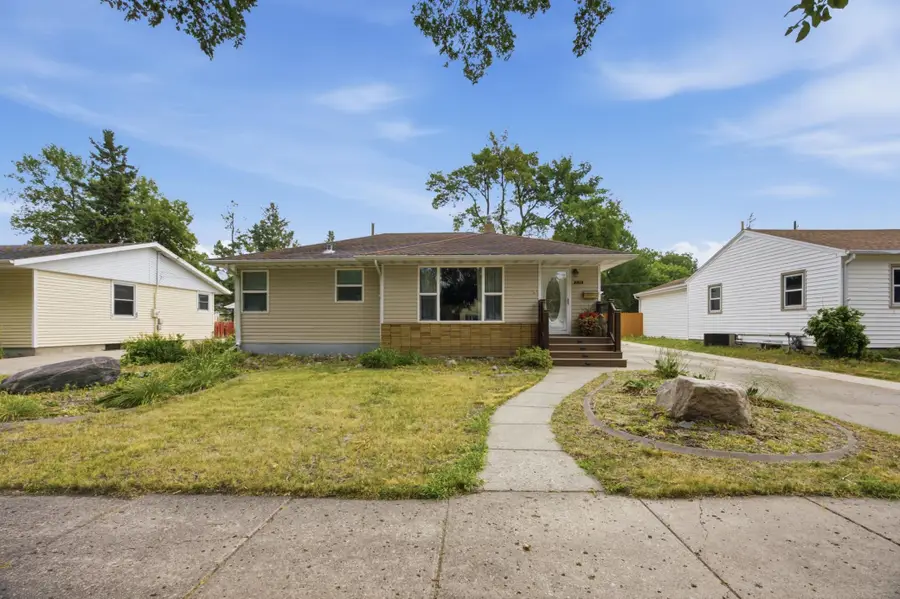 2013 7th Street N, Fargo, ND 58102 - #3