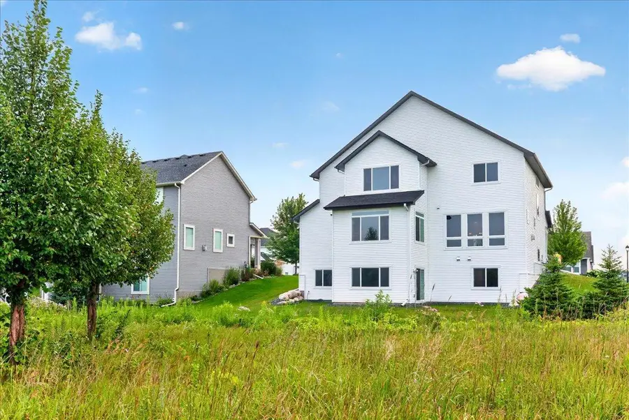 5304 Pine Island Road, Woodbury, MN 55129 - #3