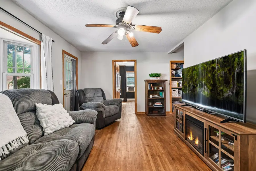 107 5th Street Sw, Norwood Young America, MN 55397 - #2