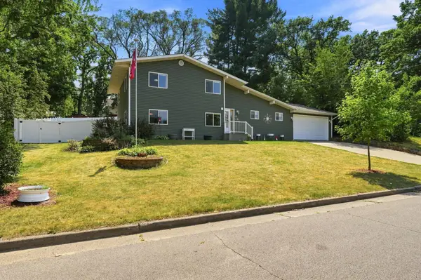 330 W Park Street, River Falls, WI 54022