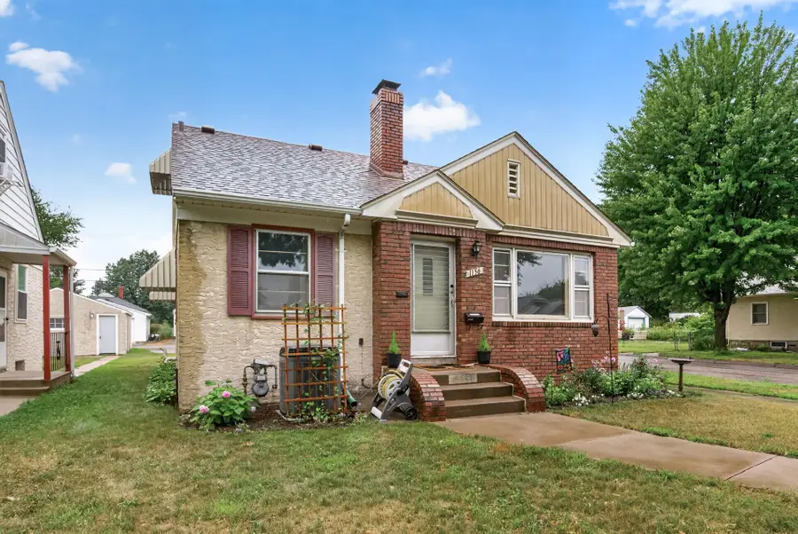 1156 Englewood Avenue, Saint Paul, MN 55104 - #2