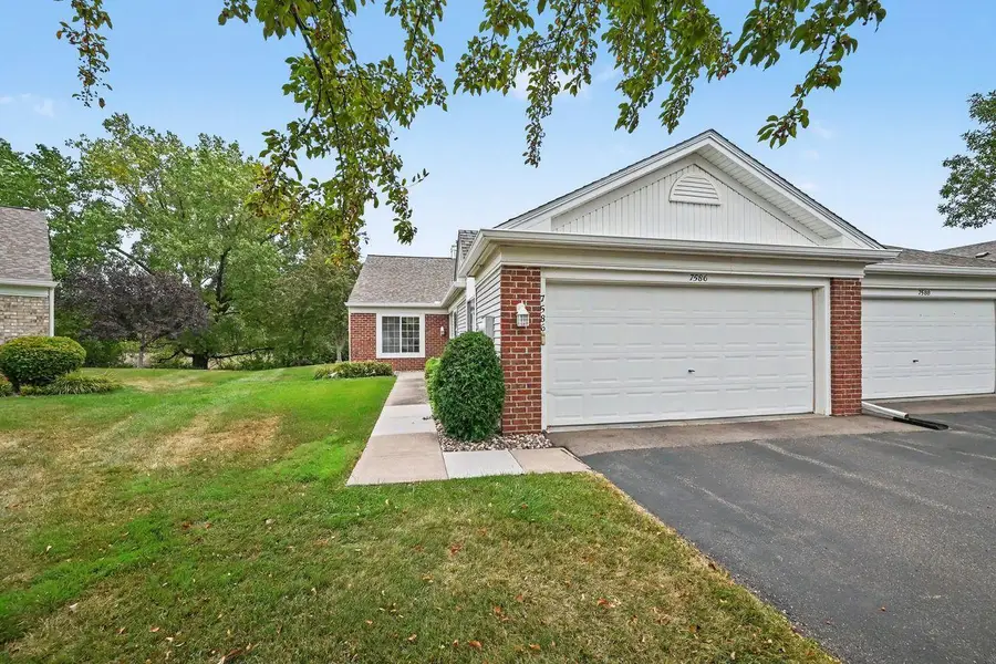 7586 Ojibway Park Bay, Woodbury, MN 55125 - #2