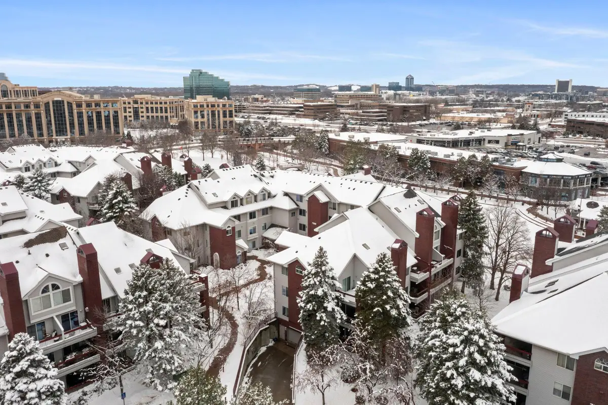 7500 Edinborough Way #3308, Edina, MN 55435 - #1