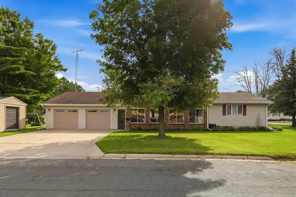 211 4th Avenue Nw, Blooming Prairie, MN 55917
