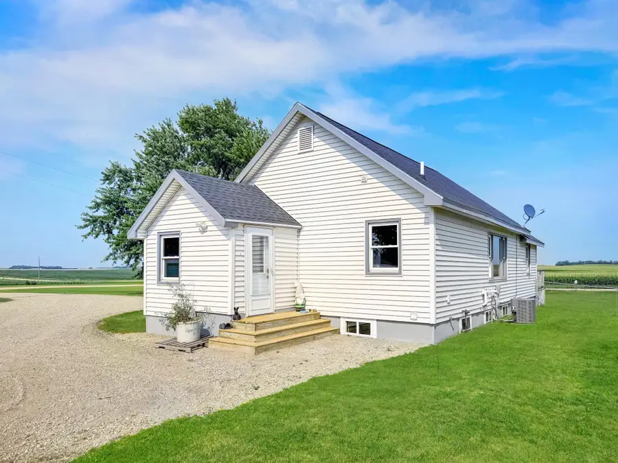 2171 30th Avenue, Ruthton, MN 56170 - #3