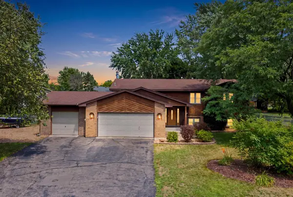11216 Wisconsin Avenue N, Champlin, MN 55316