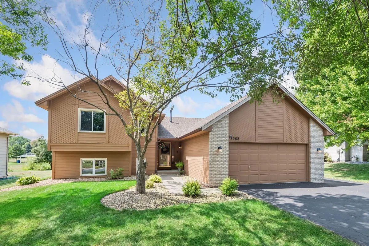 8585 Chanhassen Hills Drive S, Chanhassen, MN 55317 - #1