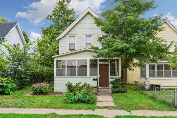 894 Beech Street, Saint Paul, MN 55106