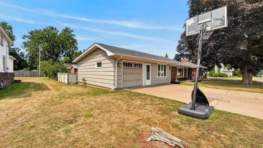 305 7th Street Sw, Pine City, MN 55063 - #3