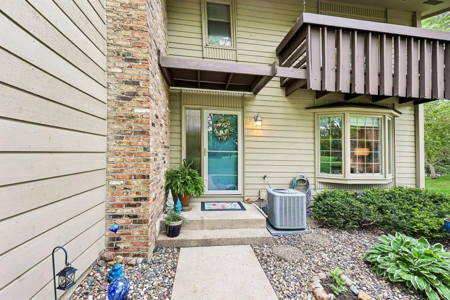 28 Birnamwood Drive, Burnsville, MN 55337 - #3