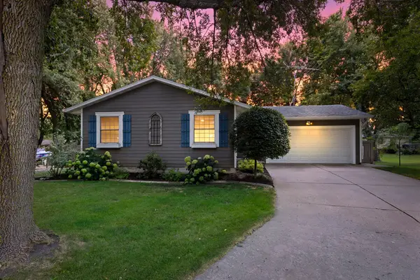 824 Craig Avenue Sw, Hutchinson, MN 55350