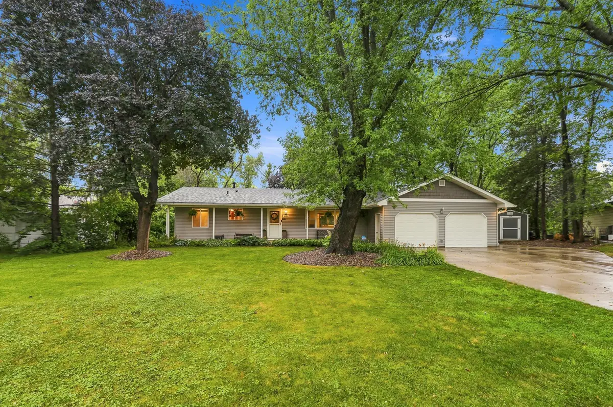 8258 Hemingway Avenue S, Cottage Grove, MN 55016 - #1
