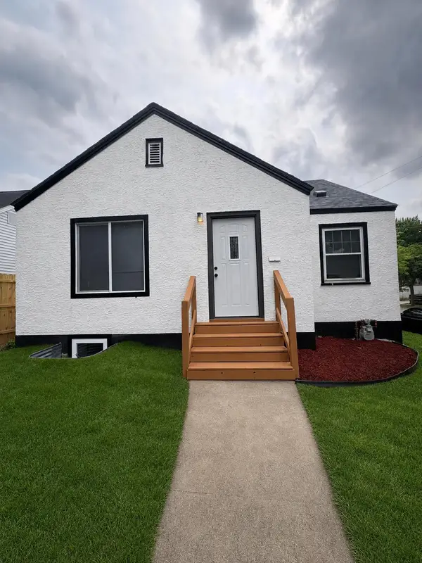 1660 Beech Street, Saint Paul, MN 55106
