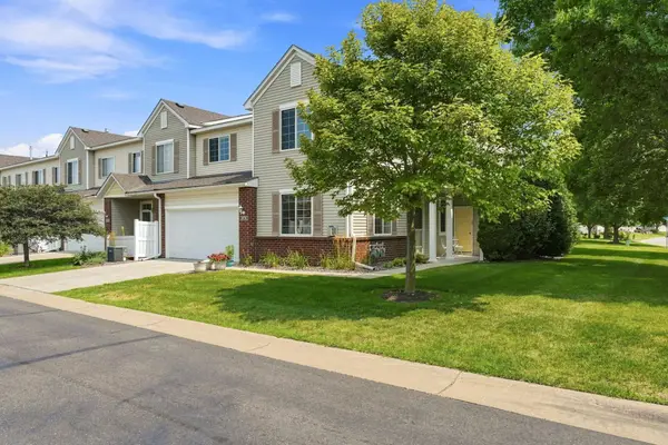 1878 13th Street W #906, Hastings, MN 55033