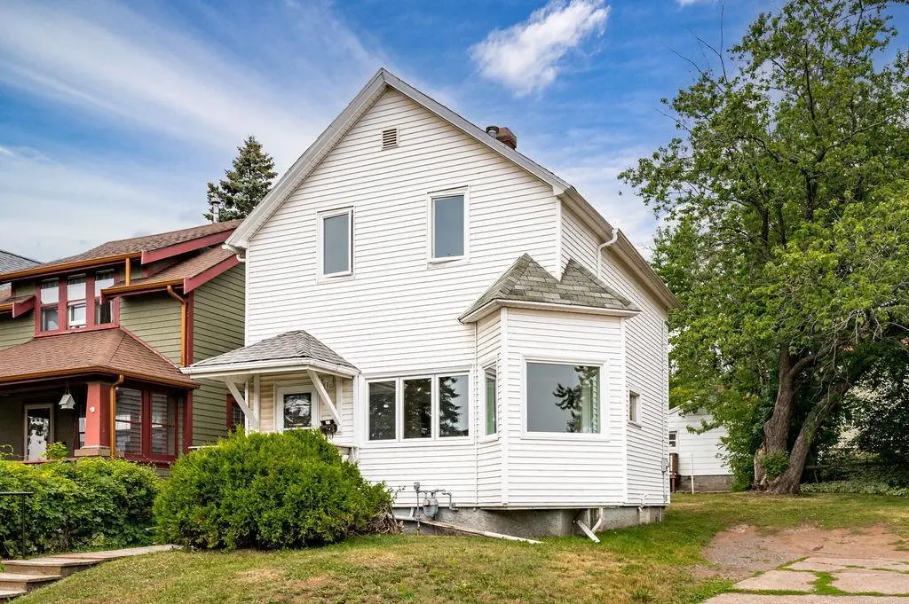 1027 E 9th Street, Duluth, MN 55805 - #1
