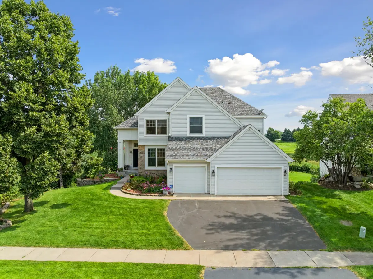 11251 Nassau Circle Ne, Blaine, MN 55449 - #1
