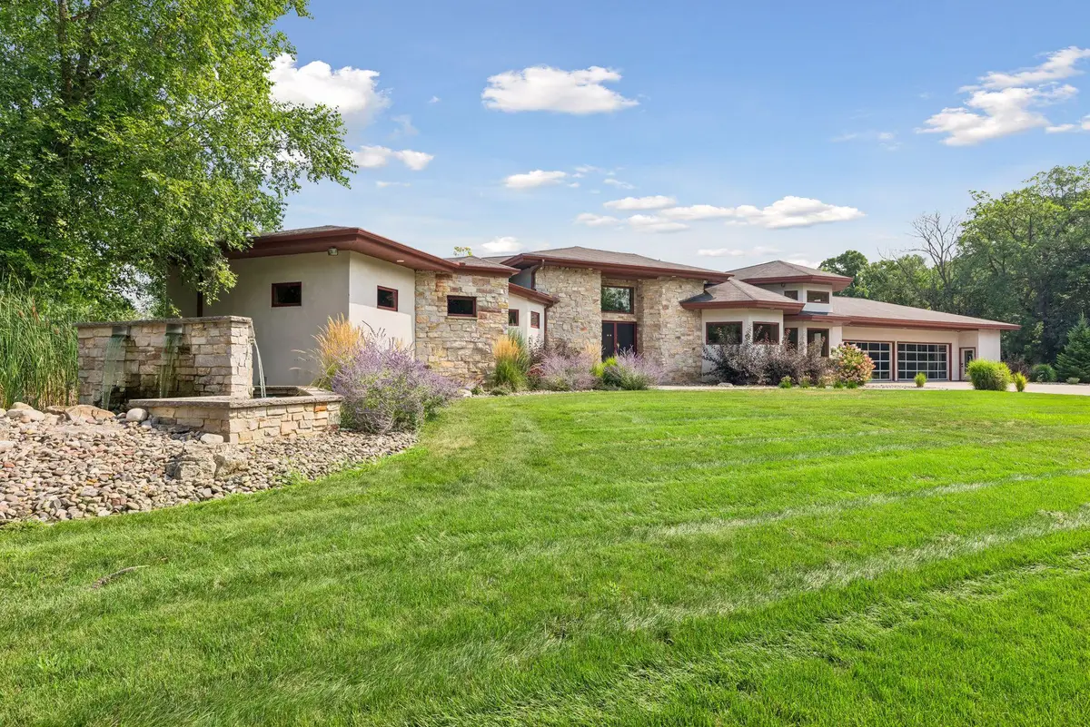 W10622 State Road 35, Prescott, WI 54021 - #1