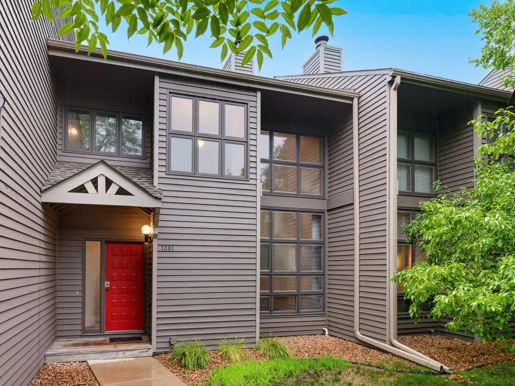 1381 Spencer Road W, Saint Paul, MN 55108 - #1