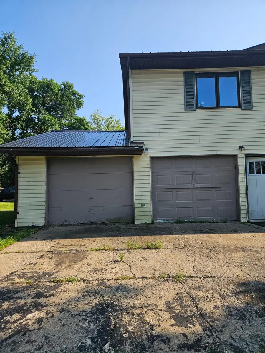 316 Roberts Avenue Ne, Warroad, MN 56763 - #2