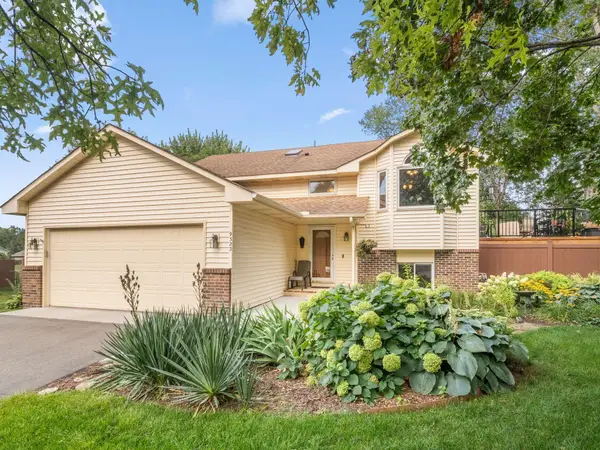 9323 S Jareau Avenue, Cottage Grove, MN 55016