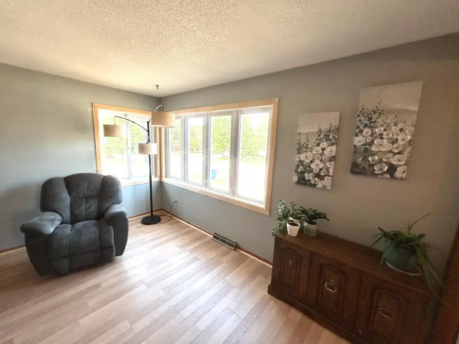 1025 9th Street Sw, Wadena, MN 56482 - #3