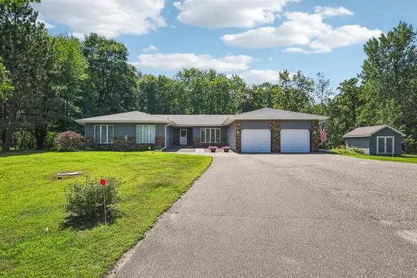 3370 191st Lane Nw, Oak Grove, MN 55303