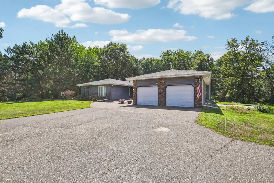 3370 191st Lane Nw, Oak Grove, MN 55303 - #3