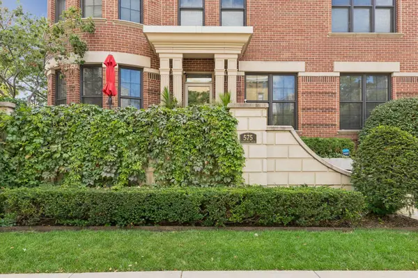 575 S 10th Street, Minneapolis, MN 55404