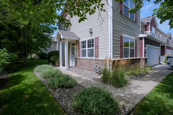1919 Sierra Drive #1401, Hastings, MN 55033