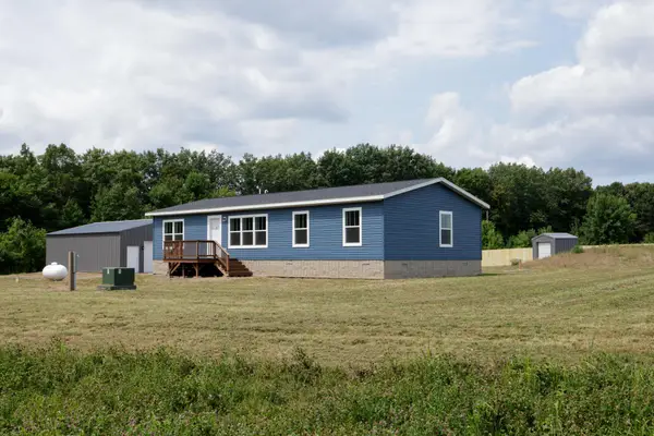 18980 Island View, Mora, MN 55051